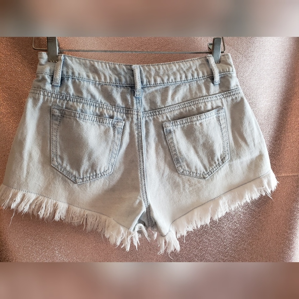 Body Central Embroidered Distresed Jean Shorts - Picture 7 of 8